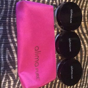 Alima Pure Set with makeup bag